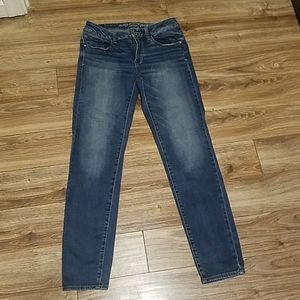 American Eagle skinny jean
